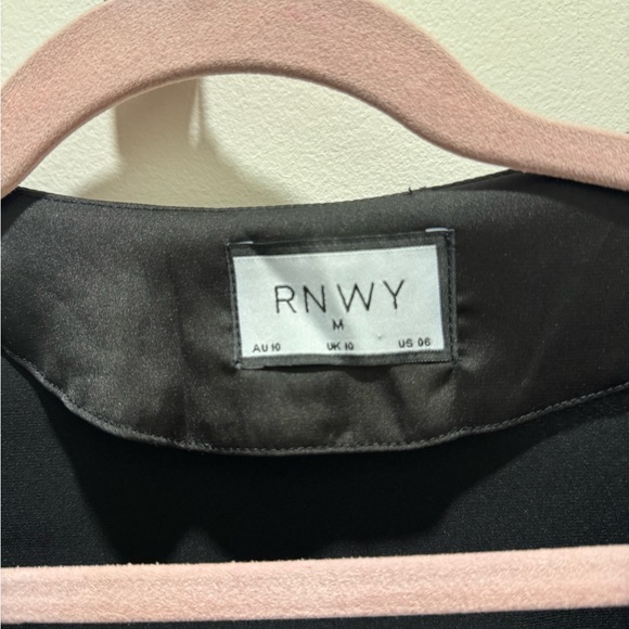 Brand:RUNAWAY: Black silk plunge neckline bodysuit SIZE:US 6 Medium - Picture 5 of 7